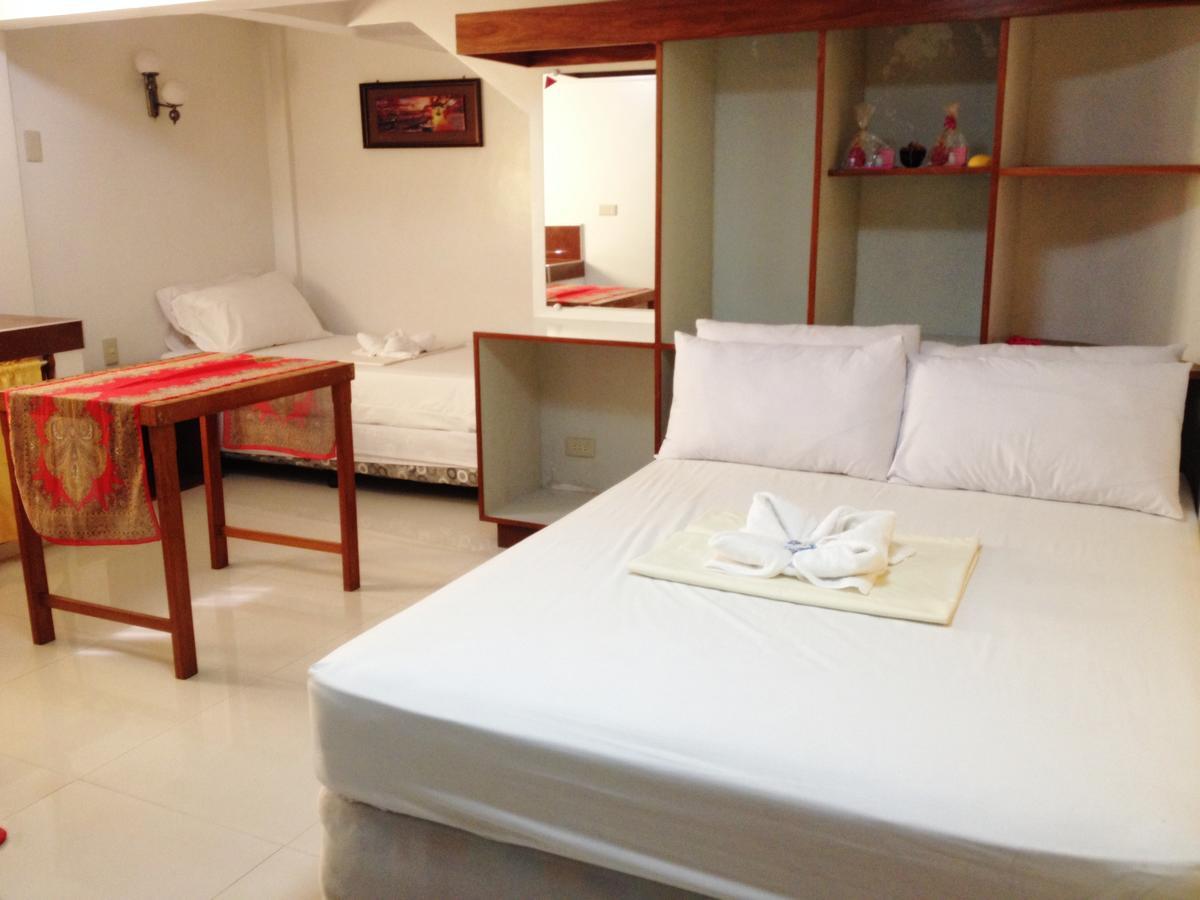 Peria Seafront Pensione Roxas  Экстерьер фото